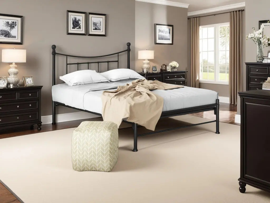 BRISTOL Bed, New design with low foot end, reinforced side rails and mesh base.